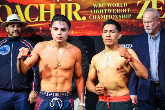 July 31, 2026: (L-R) Lightweights Dylan Capetillo and Juan Carlos Becerril face-off on stage during weigh-ins for the Roach Jr. vs Zepeda event at the Skybox Lounge inside the Virgin Hotels on July 31, 2026 in Las Vegas, NV. CSM. Las Vegas United States of America - ZUMAc04_ 20260731_zma_c04_233 Copyright: xChristopherxTrimx