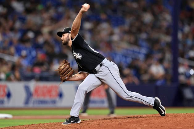 July 31, 2026, St. Petersburg, Florida, USA: Chicago White Sox pitcher Tyler Schweitzer (62) delivers a pitch during an MLB, Baseball Herren, USA game against the Tampa Bay Rays on July 31, 2026 at Tropicana Field. The White Sox beat the Rays 6-1. St. Petersburg USA - ZUMAh180 20260731_zsp_h180_083 Copyright: xKimxHukarix