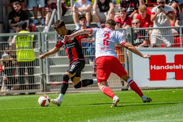 Friendly Match: Bayer 04 Leverkusen vs. Rot-Weiss Essen, August 1, 2026, Ulrich Haberland Stadium, Leverkusen; Alfonso Moreira (Bayer 04 Leverkusen) 9, Michael Kostka (Rot-Weiss Essen) 2; Friendly match: Bayer 04 Leverkusen vs. Rot-Weiss Essen, August 1, 2026, Ulrich Haberland Stadium, Leverkusen Copyright: xBEAUTIFULxSPORTS Erlhofx