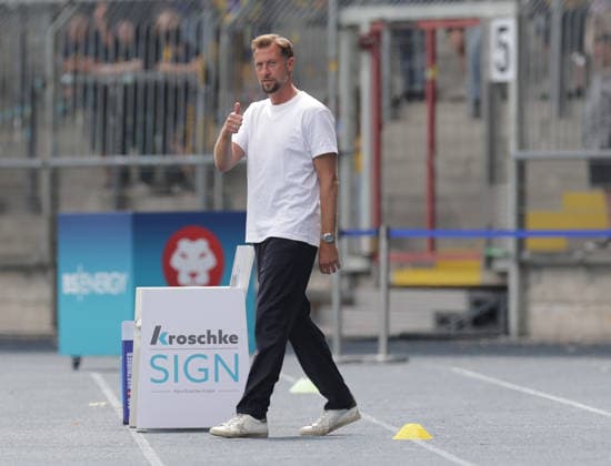 Head Coach Lars Kornetka, Eintracht Braunschweig Soccer, Men s Team, 2026–2027 Season, 2nd Bundesliga, Eintracht Stadium, Eintracht Braunschweig vs. RAAL La Louvière, preseason, friendly match. DFL REGULATIONS PROHIBIT ANY USE OF PHOTOGRAPHS AS IMAGE SEQUENCES AND OR QUASI-VIDEO