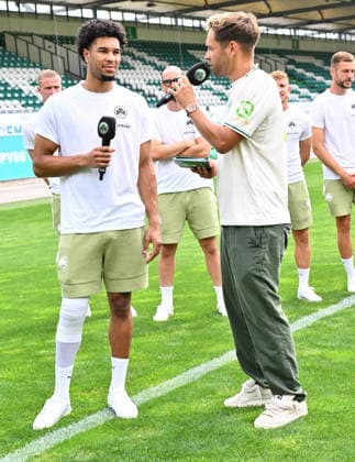 August 1, 2026 SpVgg Greuther Fürth Fürth Team Presentation 2026–2027 Season Opener xwoxzix Benjamin Zank, 19, SpVgg Greuther Fürth Julian Pecher, Stadium Announcer