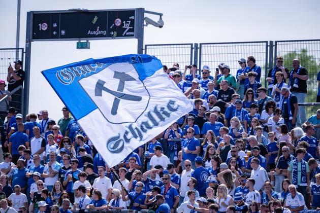 August 1, 2026, Soccer, 2026–2027 Season, Friendly Match, KSV Hessen Kassel vs. FC Schalke 04, FC Schalke 04 Fans, Kassel Auestadion, Germany xRHR PHOTO YYx Copyright: KROEGER RHR-FOTOx RHR-FOTO YY