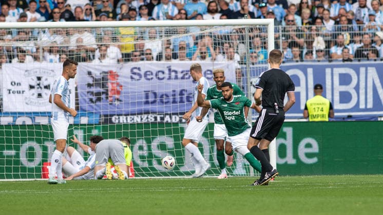 1. FC 1905 Schweinfurt vs. TSV 1860 Munich, Sachs-Stadion Football, Regionalliga Bayern 1. FC 1905 Schweinfurt vs. TSV 1860 Munich 1 Aug 2026 Sachs-Stadion , Schweinfurt, Germany Image: Jason Prodanovic (FC05) scoring the 1:0 in the 4th minute and celebrating with his teammates. DFL REGULATIONS PROHIBIT ANY USE OF PHOTOGRAPHS AS IMAGE SEQUENCES AND OR QUASI-VIDEO Copyright: xPresseFotoxEvansx