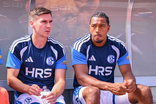 August 1, 2026, Soccer, 2026–2027 Season, Friendly Match, KSV Hessen Kassel vs. FC Schalke 04, Maximilian Wöber (FC Schalke 04), Anton Donkor (FC Schalke 04) xRHR PHOTO YYx Copyright: KROEGER RHR-FOTOx RHR-FOTO YY
