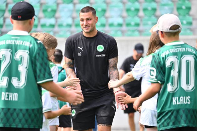 August 1, 2026 SpVgg Greuther Fürth Fürth Team Presentation 2026–2027 Season Opener xwoxzix Aleksandro Petrovic, Assistant Coach, SpVgg Greuther Fürth