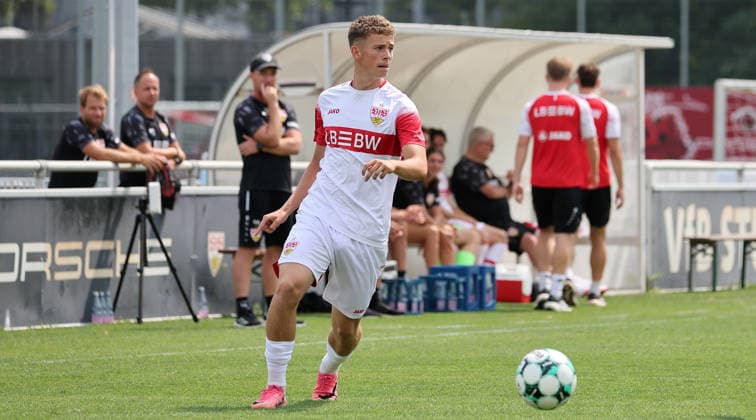 August 1, 2026, Germany, Stuttgart, Soccer: VfB Stuttgart II vs. FC Astoria Walldorf, Luca Berreth (VfB)