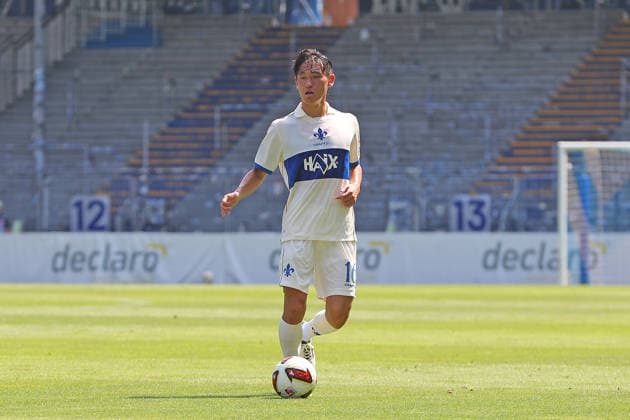 August 1, 2026, xtvx, Soccer Friendly Match, SV Darmstadt 98 vs. FC Portsmouth, featuring Hiroki Akiyama, SV Darmstadt 98, free kick, runs with the ball. DFL and DFB regulations prohibit any use of photographs as image sequences and or quasi-video. Darmstadt