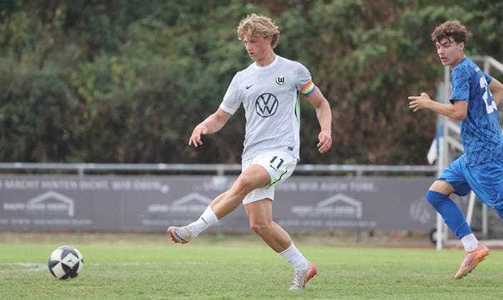Freiberg, U19 Soccer, DFB Junior Cup: SGV Heilbronn Freiberg vs. VfL Wolfsburg, Carl Anton Sticherling Wolfs