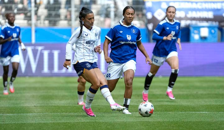 Photo by Maz Pacheco: Everton vs. Melina Krüger (HSV), right: HSV season opener on Sat, Aug. 1, 2026—women s soccer friendly between Hamburger SV and Everton FC