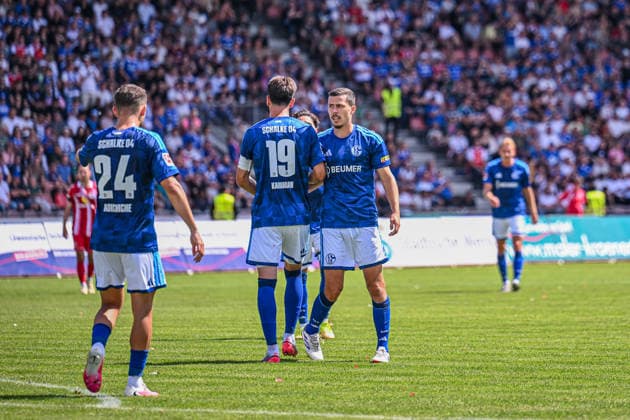 August 1, 2026, Soccer, 2026–2027 Season, Friendly Match, KSV Hessen Kassel vs. FC Schalke 04, Kenan Karaman of FC Schalke 04 celebrates his goal to make it 0–1, xRHR PHOTO YYx Copyright: KROEGER RHR-FOTOx RHR-FOTO YY