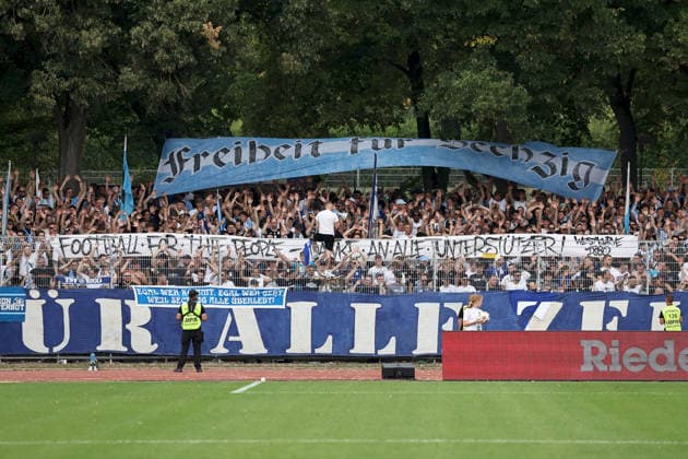 August 1, 2026, Men s, Soccer, 2026–2027 Season, Bavarian Regional League, Matchday 2: 1 FC Schweinfurt 1905 vs. TSV 1860 Munich. Banner held by 1860 fans: Football for the People. Thanks to all the supporters. Schweinfurt, Sachs Stadium, Bavaria, Germany