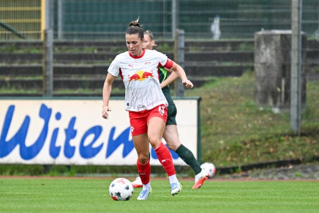 Soccer I Women s I 2026–2027 Season I Friendly Match I RB Leipzig vs. VfL Wolfsburg I August 1, 2026 Sandra Starke 13, Rasenballsport Leipzig with ball (cutout), close-up, portrait, Single photo, single image, body Markranstädt grass field, Stadion am Bad Großfeld, Am Stadtbad 30, Saxony, Germany Copyright: xLobeca InesxHähnelx