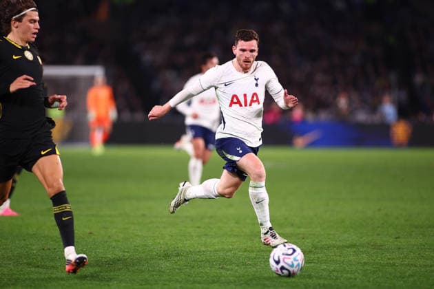 1st August 2026, Accor Stadium, Sydney, New South Wales, Australia; Friendly Football, Chelsea versus Tottenham Hotspur; Andy Robertson of Tottenham Hotspur runs to the ball KevinxManning