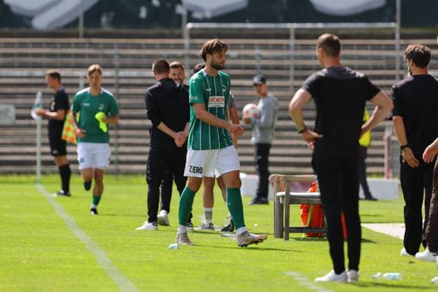 August 26, 2026, GER, Regionalliga Nord, Soccer, Matchday 1, 2026–2027 Season, Dietmar Scholze Stadium an der Lohmuehle, VfB Lübeck vs. SC Weiche Flensburg Maximilian Schütt Maximilian Schuett VfB Lübeck 23 is sent off after receiving a red card Photo: nordphoto GmbH Tauchnitz Lübeck Dietmar Scholze Stadium an der Lohmuehle SH Germany Copyright: xnordphotoxGmbHx xTauchnitzx