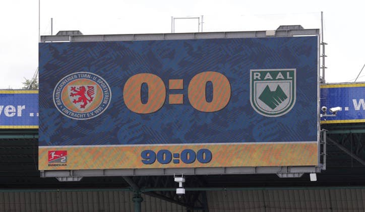 Soccer, Men s, 2026–2027 Season, 2nd Division, Eintracht Stadium, Eintracht Braunschweig vs. RAAL La Louvière, preseason, friendly match, 0–0. DFL regulations prohibit any use of photographs as image sequences and or quasi-video.