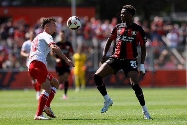 Soccer Friendly Match: Bayer 04 Leverkusen vs. Rot Weiss Essen on August 1, 2026, at Ulrich Haberland Stadium. Marvin Obuz (Rot Weiss Essen), Farid Alfa Ruprecht (Bayer 04 Leverkusen)