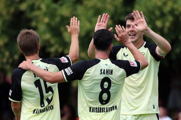 August 1, 2026, xrekx, Soccer Friendly Match, FC Metz 1 FC Kaiserslautern v l Goal celebration after the goal scored by Semih Sahin 0-3 for FC Kaiserslautern Naatan Skyttä Skyttae 1 FC Kaiserslautern Jacob Rasmussen 1 FC Kaiserslautern DFL DFB REGULATIONS PROHIBIT ANY USE OF PHOTOGRAPHS as IMAGE SEQUENCES and or QUASI-VIDEO Metz