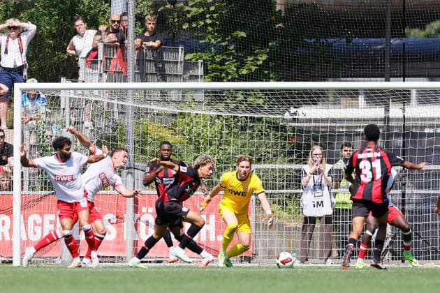 Soccer Friendly Match: Bayer 04 Leverkusen vs. Rot Weiss Essen on August 1, 2026, at Ulrich Haberland Stadium; Ekin Celebi (Rot Weiss Essen), Felix Wienand (Rot Weiss Essen)