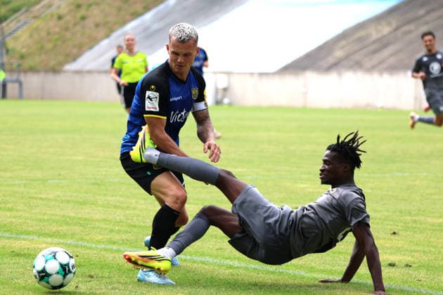 August 1, 2026, Soccer, Men s, Friendly Match, 2026–2027 Season, 1 FC Saarbrücken vs. US Thionville Lusitanos, Florian Pick (1 FC Saarbrücken), Bourama Diarra (US Thionville Lusitanos), Saarbrücken, Ludwigsparkstadion, Saarland, Germany, DEU Copyright: xSebastianxBachx