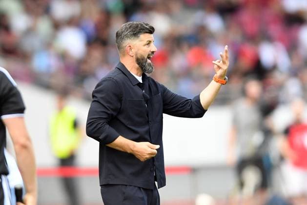 Miron Muslic, Coach of FC Schalke 04, GER, KSV Hessen Kassel vs. FC Schalke 04, Soccer, Regionalliga Southwest, 2026–2027 Season, Friendly Match, August 1, 2026, GER, Soccer, Regionalliga Southwest, KSV Hessen Kassel vs. FC Schalke 04, August 1, 2026, Kassel Copyright: xRolandxSippelx-xEibner-Pressefotox EP_RSL