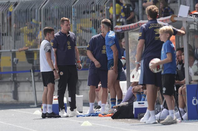 Andi Hoti Injury, Eintracht Braunschweig Soccer, Men s, 2026–2027 Season, 2. Bundesliga, Eintracht Stadium, Eintracht Braunschweig vs. RAAL La Louvière, preseason, friendly match, 0–0. DFL regulations prohibit any use of photographs as image sequences and or quasi-video.