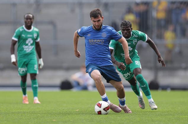 From left: Mehmet Aydin (Eintracht Braunschweig), Nachon Nsingi (La Louviere) – Soccer, Men s, 2026–2027 Season, 2nd Bundesliga, Eintracht Stadium, Eintracht Braunschweig vs. RAAL La Louvière, preseason, friendly match, 0–0. DFL regulations prohibit any use of photographs as image sequences and or quasi-video.