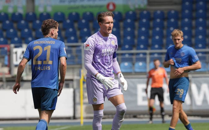 Kevin Ehlers, Eintracht Braunschweig; Goalkeeper Ron Thorben Hoffmann, Eintracht Braunschweig; Lukas Frenkert, Eintracht Braunschweig Soccer, Men s, 2026–2027 Season, 2. Bundesliga, Eintracht Stadium, Eintracht Braunschweig vs. RAAL La Louvière, preseason, friendly match, 0–0. DFL regulations prohibit any use of photographs as image sequences and or quasi-video.