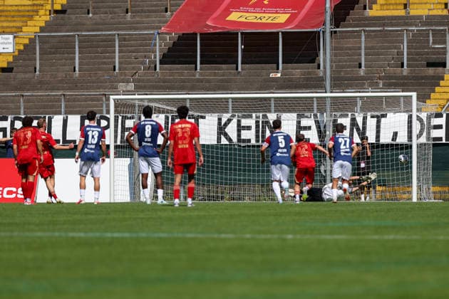 August 1, 2026, GER, Soccer, Men s, Friendly, 2026–2027 Season, KFC Uerdingen, Delay Sports, Sky, Vincent Tloczynski scores the goal to make it 0–1, Krefeld Grotenburg Stadium, North Rhine-Westphalia, Germany Copyright: xAdrianxSchlüterx