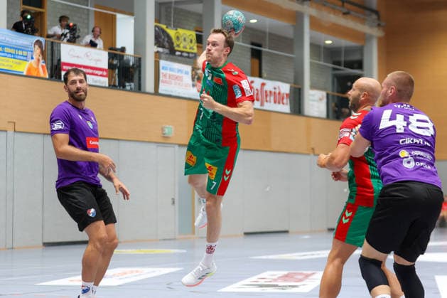 August 1, 2026, xtgx, Handball Friendly Match: SC Magdeburg vs. Corotop Gwardia Opole (emspor), from left: Felix Claar (Magdeburg), 7 takes a shot, goal scorer, scores a goal, Ilsenburg