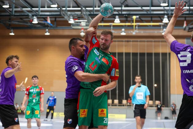 August 1, 2026, xtgx, Handball Friendly Match: SC Magdeburg vs. Corotop Gwardia Opole, emspor, from left: Philipp Weber (Magdeburg), 20: One-on-one, duel, battle, tackle, Ilsenburg