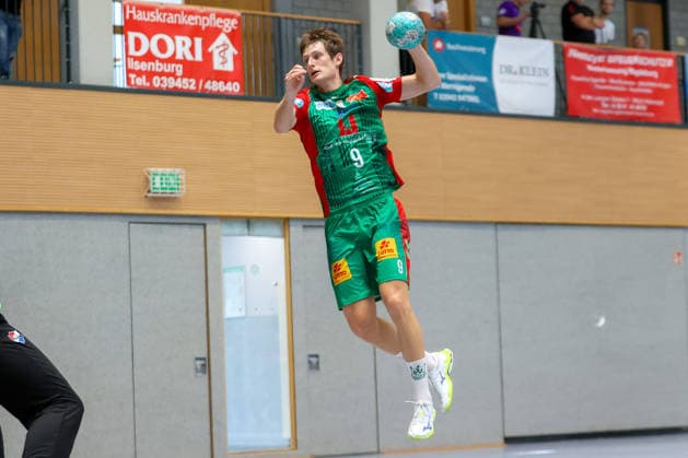 August 1, 2026, xtgx, Handball Friendly Match: SC Magdeburg vs. Corotop Gwardia Opole (emspor), from left: Oskar Vind Rasmussen (Magdeburg), 9 shots on goal, goal scorer, scores the goal, Ilsenburg
