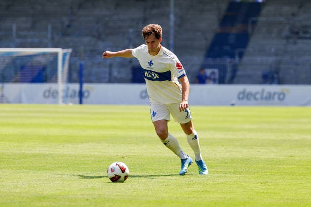 August 1, 2026, Darmstadt, Friendly Match: SV Darmstadt 98 vs. FC Portsmouth. Photo by Florian Kleinhansl: SV Darmstadt 98 in action, with the ball Copyright: HMBxMedia JoaquimxFerreira