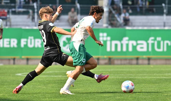 August 1, 2025 Soccer Season 2025–2026 Bavarian Regional League Matchday 02 SpVgg Greuther Fürth Fürth II U23 Kleeblatt SpVgg Bayreuth xwoxzix Tino Lennerth 19, SpVgg Bayreuth Alexander Leuthard 30, SpVgg Greuther Fürth II