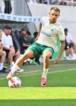 August 1, 2025 Soccer Season 2025–2026 Bavarian Regional League Matchday 02 SpVgg Greuther Fürth II U23 Kleeblatt vs. SpVgg Bayreuth xwoxzix Jakob Krautkrämer 7, SpVgg Greuther Fürth II