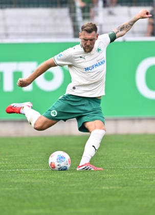 August 1, 2025 Soccer Season 2025–2026 Bavarian Regional League Matchday 02 SpVgg Greuther Fürth II U23 vs. Kleeblatt SpVgg Bayreuth xwoxzix Yannick Scholz 14, SpVgg Greuther Fürth II