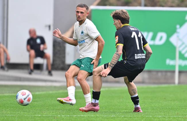August 1, 2025 Soccer Season 2025–2026 Bavarian Regional League Matchday 2 SpVgg Greuther Fürth Fürth II U23 Kleeblatt SpVgg Bayreuth xwoxzix Jakob Krautkrämer 7, SpVgg Greuther Fürth II Niklas Doll 11, SpVgg Bayreuth