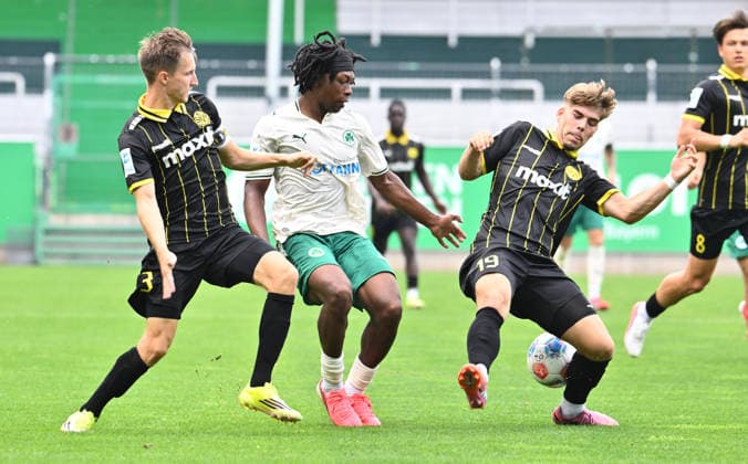 August 1, 2025 Soccer Season 2025–2026 Bavarian Regional League Matchday 02 SpVgg Greuther Fürth Fürth II U23 Kleeblatt vs. SpVgg Bayreuth xwoxzix Kaelen Dougan 33, SpVgg Greuther Fürth II vs. Dennis Lippert 3, SpVgg Bayreuth Tino Lennerth 19, SpVgg Bayreuth