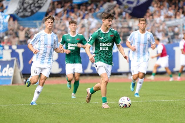 August 1, 2026, Men s Soccer, 2026–2027 Season, Bavarian Regional League, Matchday 2: 1 FC Schweinfurt 1905 vs. TSV 1860 Munich; Lauris Bausenwein of FC Schweinfurt 05, No. 21, with the ball at the Schweinfurt Riedel Bau Arena in the Sachs Stadium, Bavaria, Lower Franconia, Germany