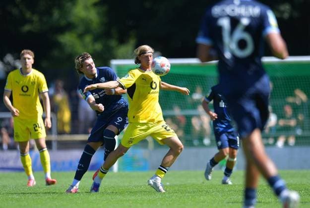 VfL Bochum U21 vs. Borussia Dortmund U23 ** FOR EDITORIAL USE ONLY ** EDITORIAL USE ONLY ** p Soccer Regionalliga West 1 Matchday VfL Bochum U21 vs. Borussia Dortmund U23 on August 1, 2026, at the Mondpalast Arena in Herne. Luis Pick (VfL Bochum U21), left: Luke Fahrenhorst, Borussia Dortmund U23; right: Herne, North Rhine-Westphalia, Germany. Copyright ThorstenxTillmann Copyright: ThorstenxTillmann doc86yz5mocclldxdtucu2 ,EDITORIAL USE ONLY Copyright: ThorstenxTillmann
