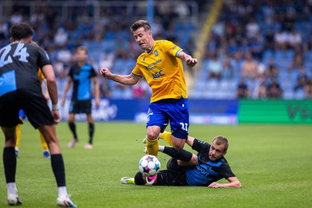 LIBEREC - TEPLICE Petr Hodous of Slovan and Lukas Marecek of Teplice during the 2nd round of Chance liga football match between FC Slovan Liberec and FK Teplice. Stadion U Nisy, Liberec, Czechia, August 01, 2026. Photo by Branislav Racko Copyright: xx 080A3109