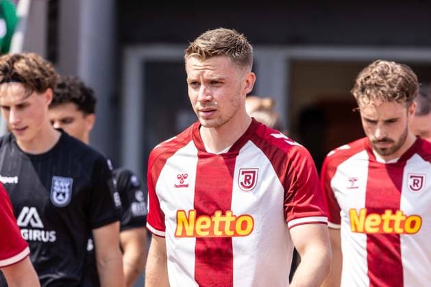 SSV Jahn Regensburg vs. SSV Ulm 1846 Soccer, Soccer, Friendly Match, Regensburg Training Ground, August 1, 2026, Cutout, Single Image, Portrait, Erik Majetschak, SSV Jahn Regensburg, 13, SSV Jahn Regensburg vs. SSV Ulm 1846, Soccer, soccer, friendly match, Regensburg training ground, August 26, 2001, Photo by Lucca Fundel, Regensburg training ground, Bavaria, Germany