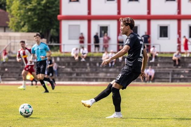 SSV Jahn Regensburg vs. SSV Ulm 1846 Soccer, soccer, friendly match, Regensburg training field 01 08 26 Masaaki Takahara SSV Ulm 1846 Soccer, 23 SSV Jahn Regensburg vs. SSV Ulm 1846 Soccer, soccer, friendly match, Regensburg training ground, August 1, 2001, Photo by Lucca Fundel, Regensburg training ground, Bavaria, Germany