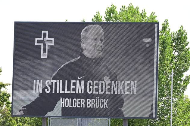 August 1, 2026 xkhx Kassel Regional League Southwest 2026–2027 Season Bundesliga Friendly Match KSV Hessen Kassel vs. FC Schalke 04 In memory of Holger Brück, co-founder of KSV Hessen Kassel