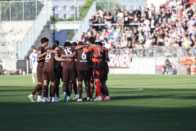 Soccer Friendly Match, FC St. Pauli vs. Deportivo La Coruna, Hamburg, August 1, 2026, St. Pauli Players Circle