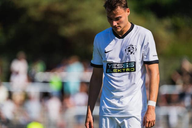 Phil Zimmermann, VFB Hilden, 23, hangs his head. VFB Hilden vs. 1 FC Bocholt, Soccer, Regionalliga West, Matchday 1, 2026–27 Season, August 1, 2026, VFB Hilden vs. 1 FC Bocholt, Soccer, Regionalliga West, Matchday 1, 2026–27 Season, August 1, 2026, Hilden Copyright: xEibner-Pressefoto LukasxBaldygax EP_LBA