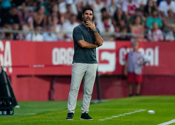 ESP:Girona FC - Arsenal FC . Friendly match 2026-2027 Cristhian Mosquera of Arsenal FC head coach Mikel Arteta during the Costa Brava Trophy match 2026-2027, between Girona FC and Arsenal FC played at Montilivi Stadium on August 01, 2026 in Girona, Spain. kpng Copyright: xSergioxRuizx xPRESSINx PS_2627_GIR_ARS_005