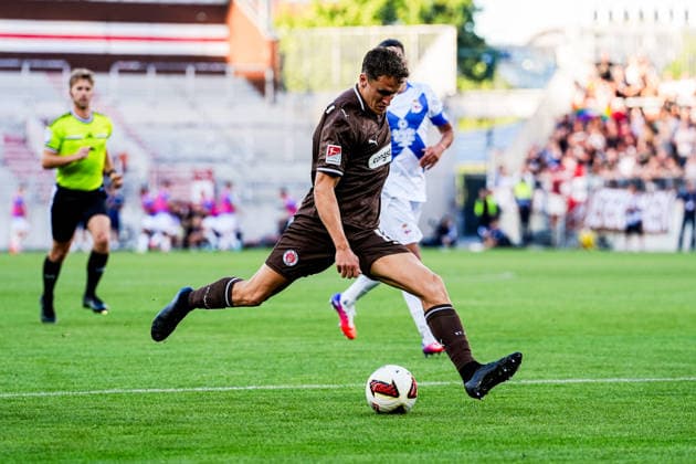 Germany Soccer 2. Bundesliga 2026–27, Preseason Match: FC St. Pauli vs. Deportivo de A Coruna, Millerntor Stadium, Hamburg; Martijn Kaars, FC St. Pauli, 19, shot Copyright: xStefanxTrochax