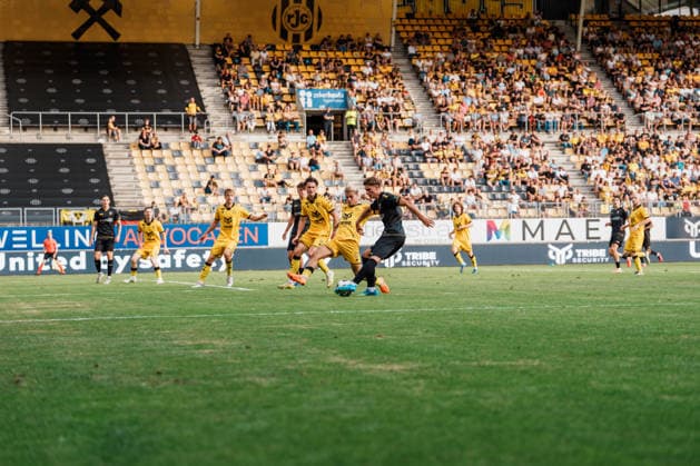Netherlands vs. Germany Men s Soccer Friendly 2026 2027 Roda JC Kerkrade vs. Alemannia Aachen Parkstad Limburg Stadium Matti Wagner Alemannia Aachen, No. 3 shoots on goal, blocked, shot Copyright: xThiemoxRudolphx