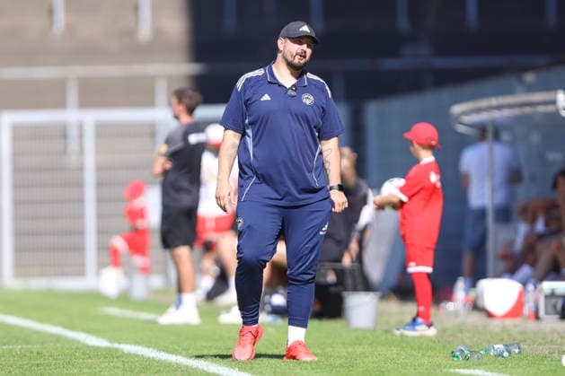 Coach Kevin Pannewitz of Delay Sports Berlin watches during the friendly match between KFC Uerdingen 05 and Delay Sports Berlin, Grotenburg Stadium on August 1, 2026, in Krefeld, Germany. Photo by Oliver Kaelke, DeFodi Images. Coach Kevin Pannewitz of Delay Sports Berlin looks on during the friendly match between KFC Uerdingen 05 and Delay Sports Berlin at Grotenburg Stadium on August 1, 2026 in Krefeld, Germany. Photo by Oliver Kaelke, DeFodi Images