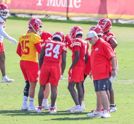 AUGUST 1, 2026: Kansas City Chiefs quarterback Patrick MahomesÃ‚ in the huddle during practice at Chiefs training camp in St. Joseph, MO. CSM St. Joseph United States - ZUMAc04_ 20260801_zma_c04_079 Copyright: xRomanxPunox